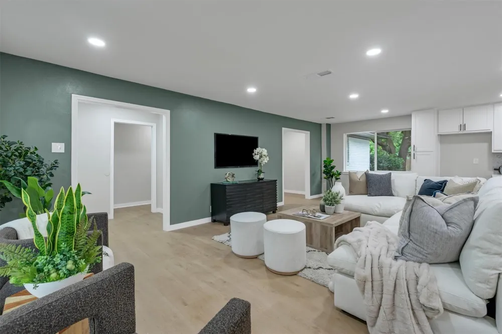 4815 Kelman Street Dallas, TX 75214
