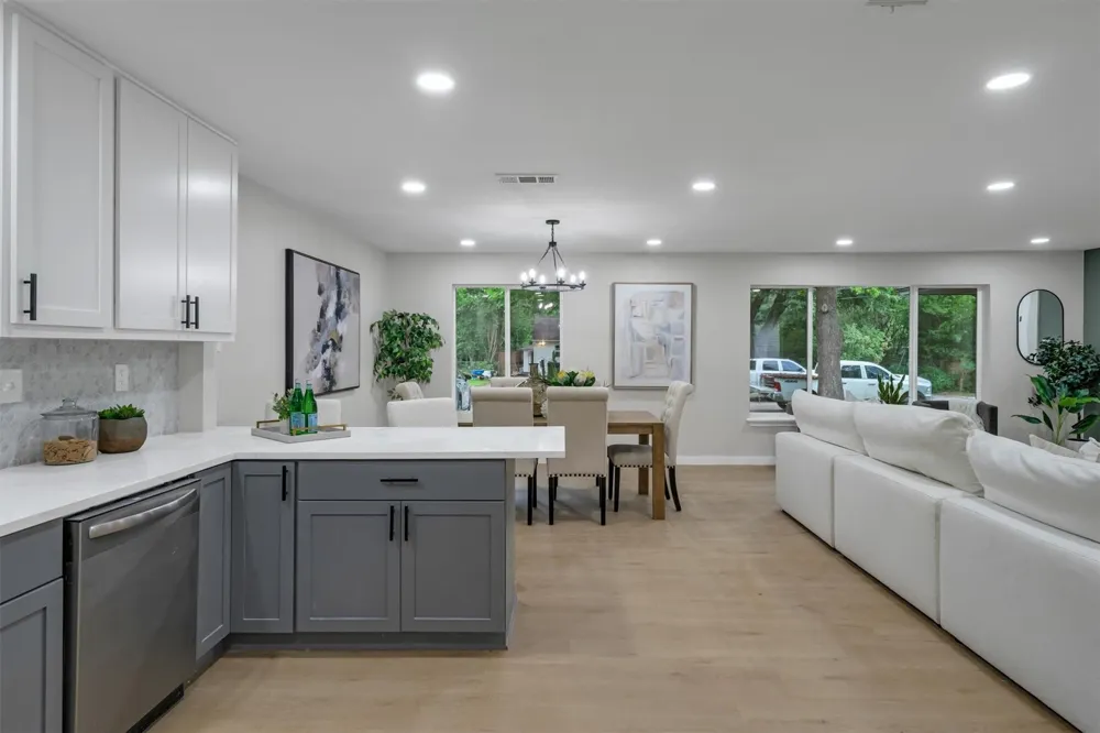 4815 Kelman Street Dallas, TX 75214