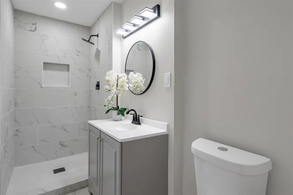 4815 Kelman Street Dallas, TX 75214