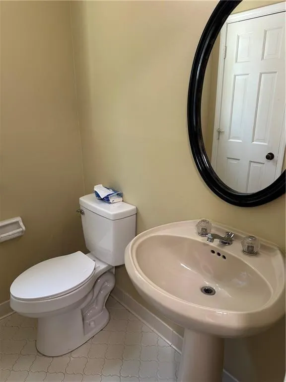 3305 Maple Ridge Court Suwanee, GA 30024