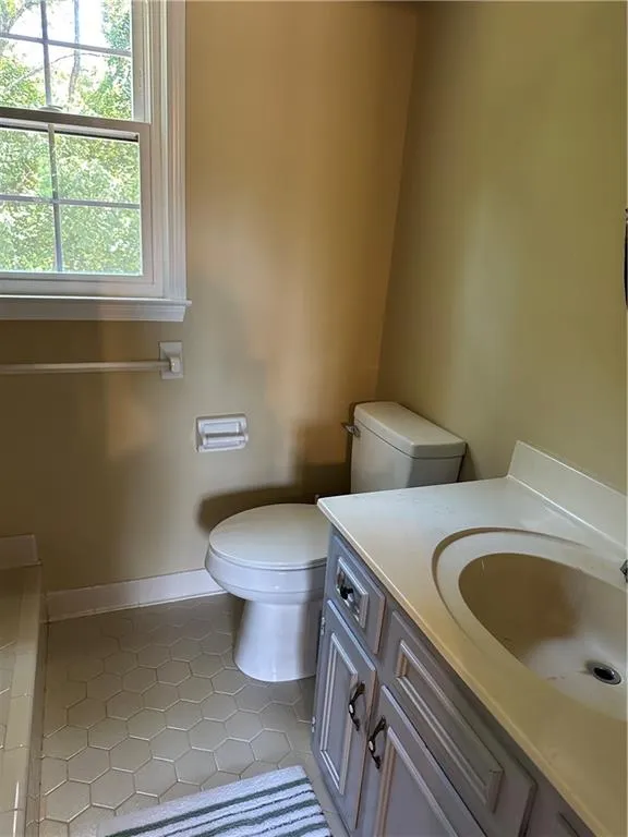 3305 Maple Ridge Court Suwanee, GA 30024