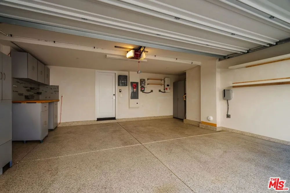 2911 W Exposition Place #1 Los Angeles, CA 90018