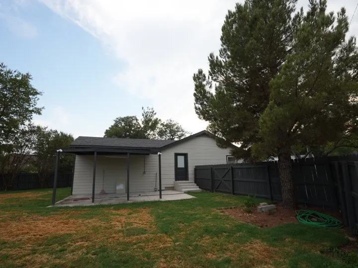 314 37th Street Grand Prairie, TX 75050