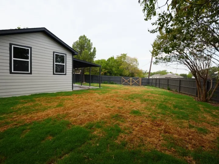 314 37th Street Grand Prairie, TX 75050