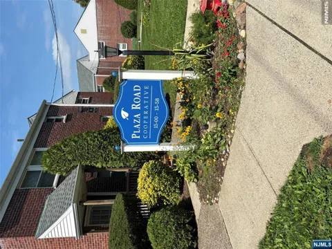 15-46 A Plaza Road A