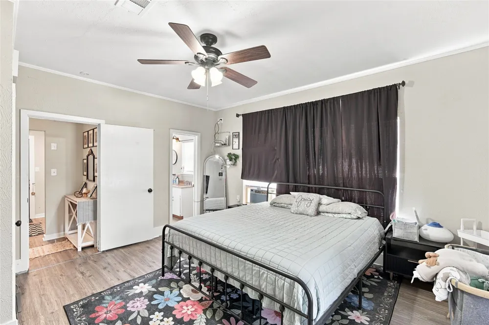 7094 Horseshoe Bend Trail Weatherford, TX 76087