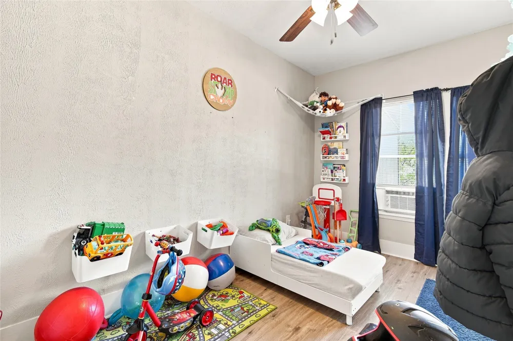 7094 Horseshoe Bend Trail Weatherford, TX 76087