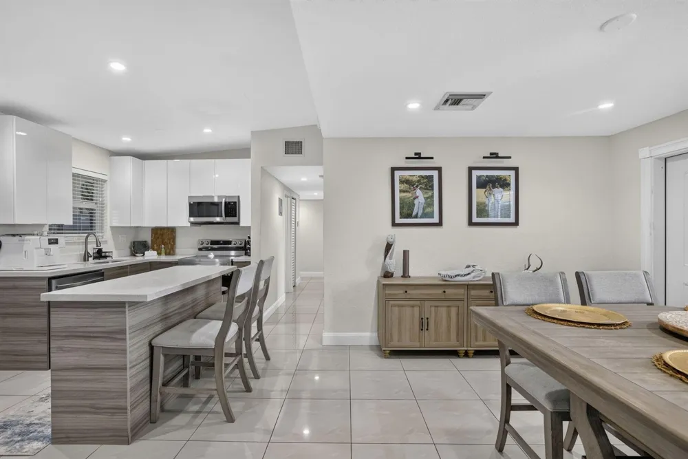 1633 NE 51st Court Pompano Beach, FL 33064
