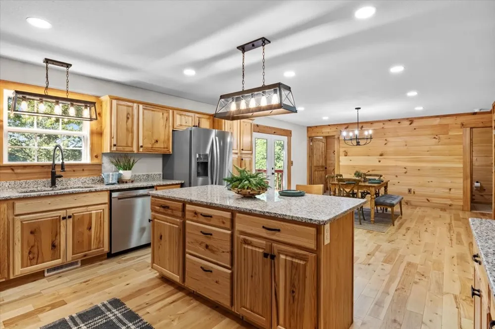 718 Darrell Rye Rd Erin, TN 37061
