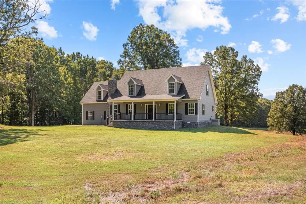 718 Darrell Rye Rd Erin, TN 37061
