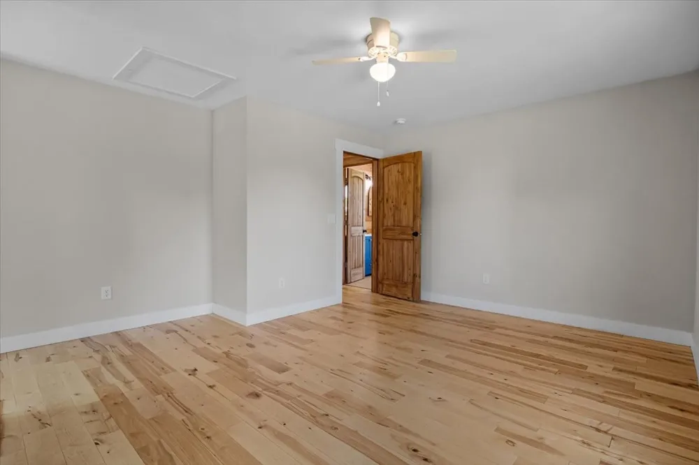 718 Darrell Rye Rd Erin, TN 37061
