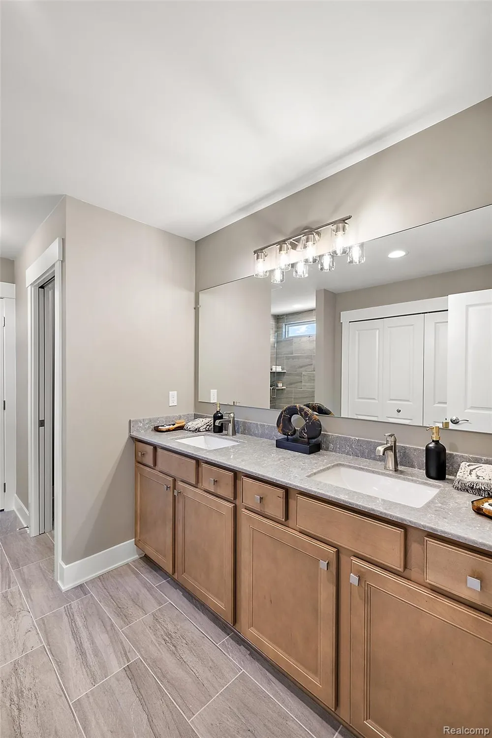 14268 Durant Street Fenton City, MI 48451