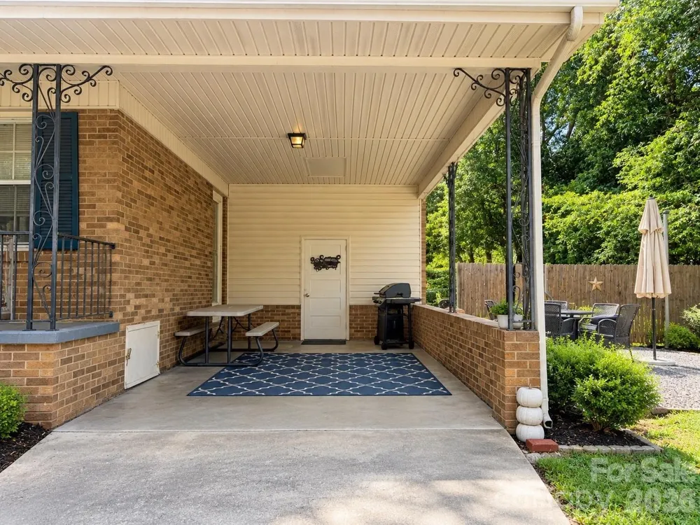 2931 POPLAR CIRCLE Shelby, NC 28152