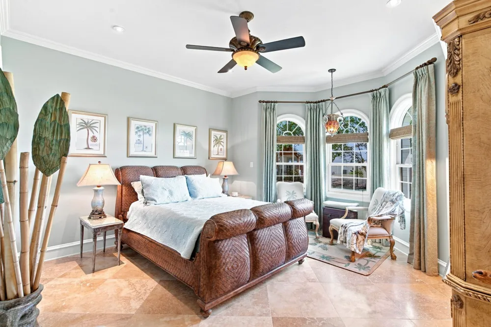 1000 Catalina Bay Boulevard Granbury, TX 76048