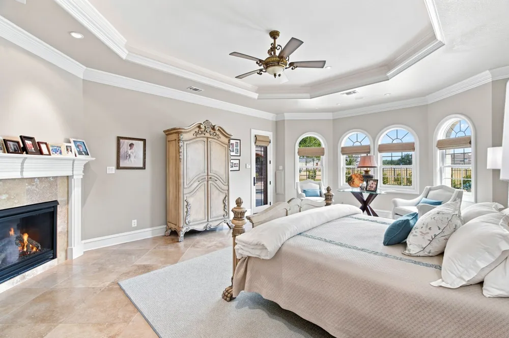 1000 Catalina Bay Boulevard Granbury, TX 76048