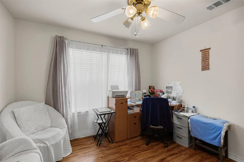 9028 Eastwood Avenue Cross Roads, TX 76227