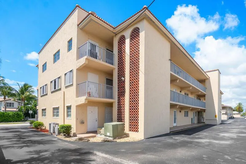331 SW 8TH STREET #0023 Boca Raton, FL 33432