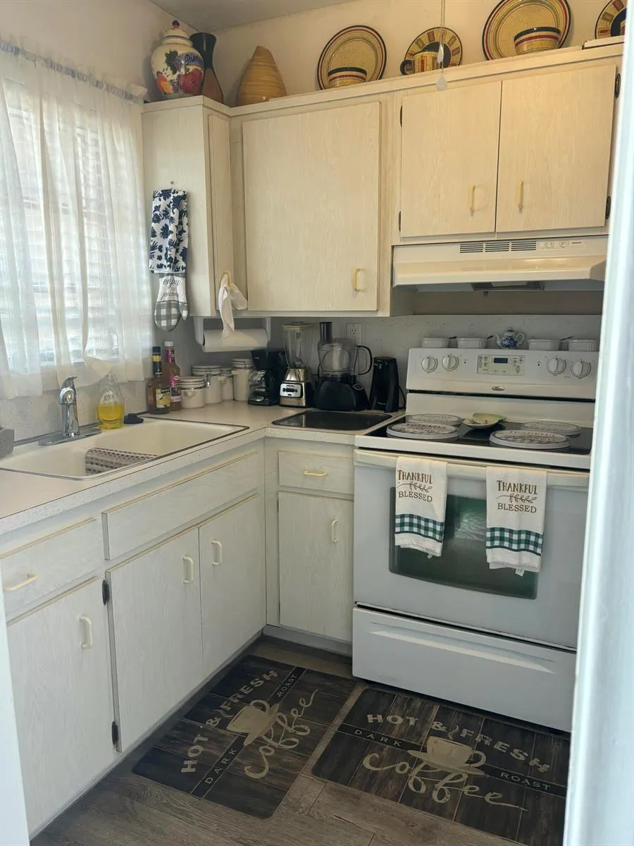331 SW 8TH STREET #0023 Boca Raton, FL 33432