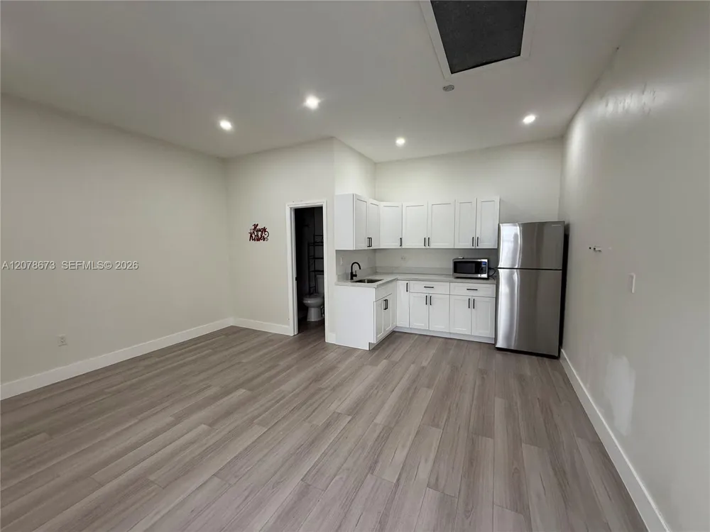 16147 SW 66th Ter #Studio Miami, FL 33193