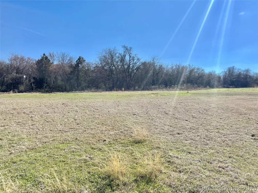 Belle Drive Kingston, OK 73439