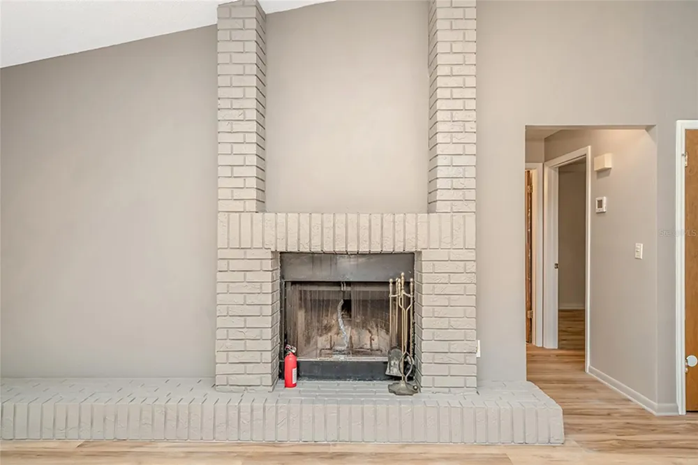 17717 CRANBROOK DRIVE Lutz, FL 33549