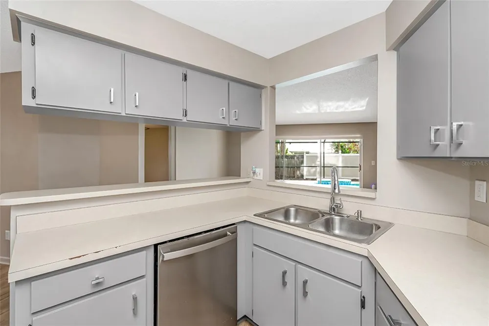 17717 CRANBROOK DRIVE Lutz, FL 33549