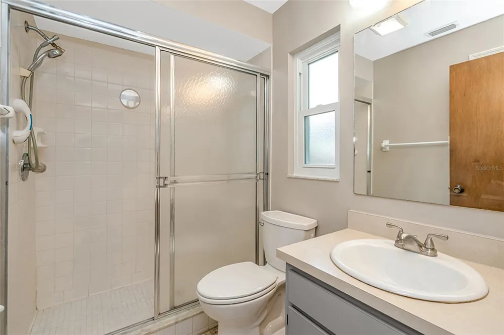17717 CRANBROOK DRIVE Lutz, FL 33549
