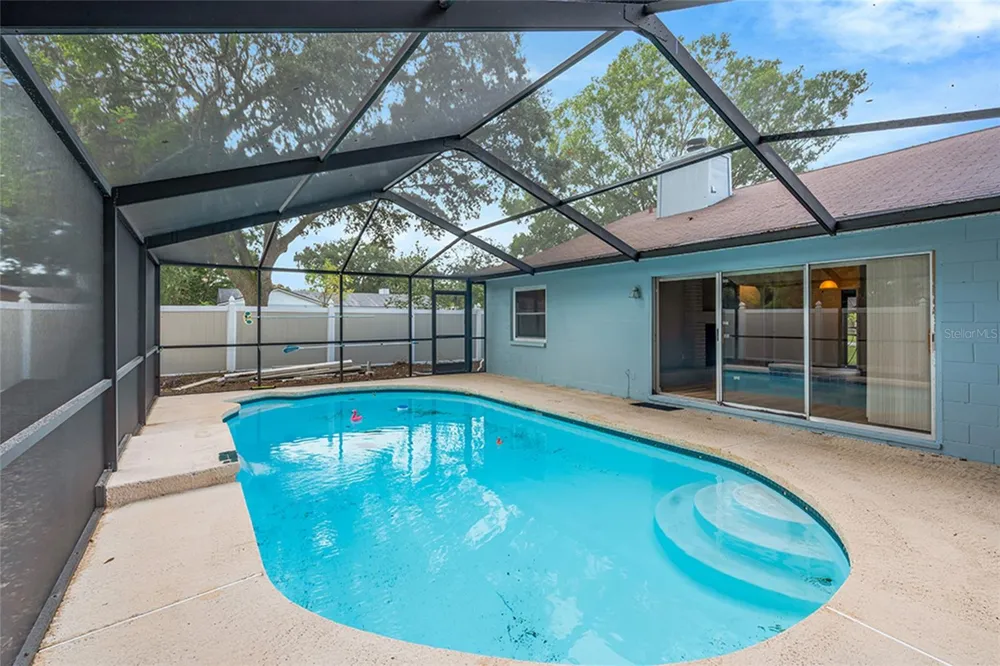 17717 CRANBROOK DRIVE Lutz, FL 33549
