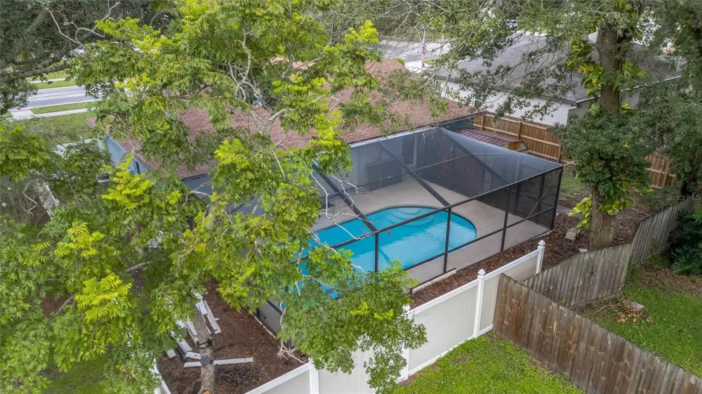 17717 CRANBROOK DRIVE Lutz, FL 33549