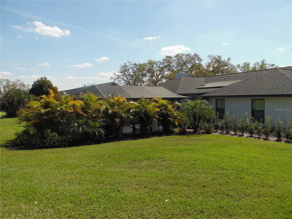 2709 FAIRWAY VIEW DRIVE Valrico, FL 33596