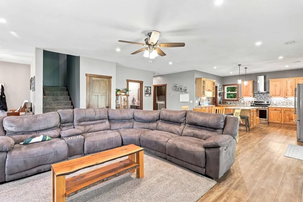 3339 277th Avenue NW Isanti, MN 55040