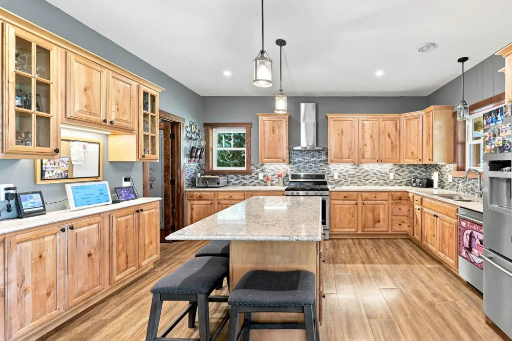 3339 277th Avenue NW Isanti, MN 55040
