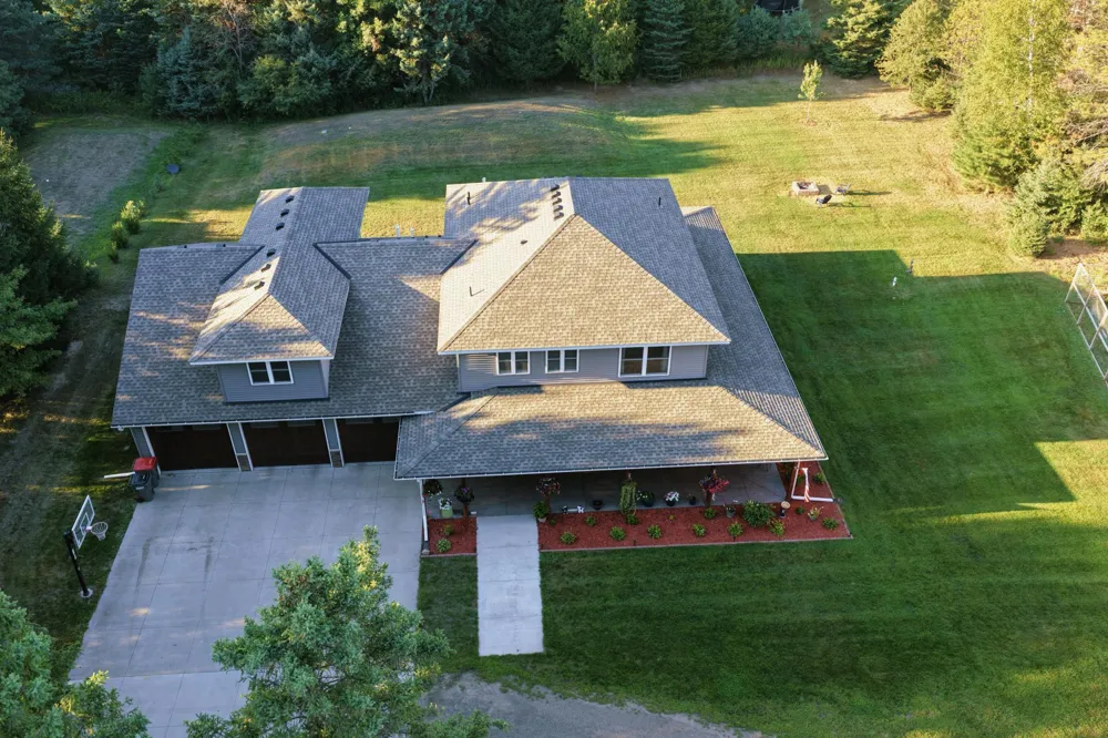 3339 277th Avenue NW Isanti, MN 55040