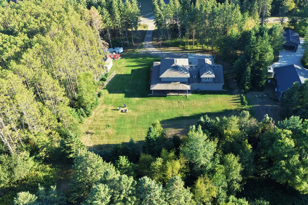 3339 277th Avenue NW Isanti, MN 55040