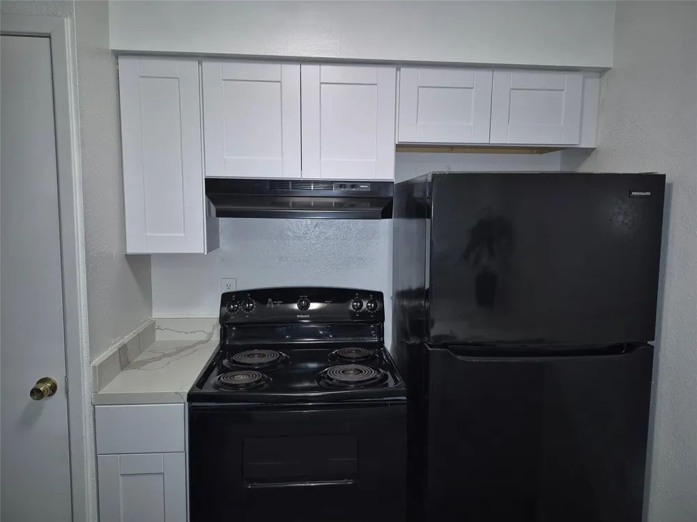 10601 South Drive #93 Houston, TX 77099