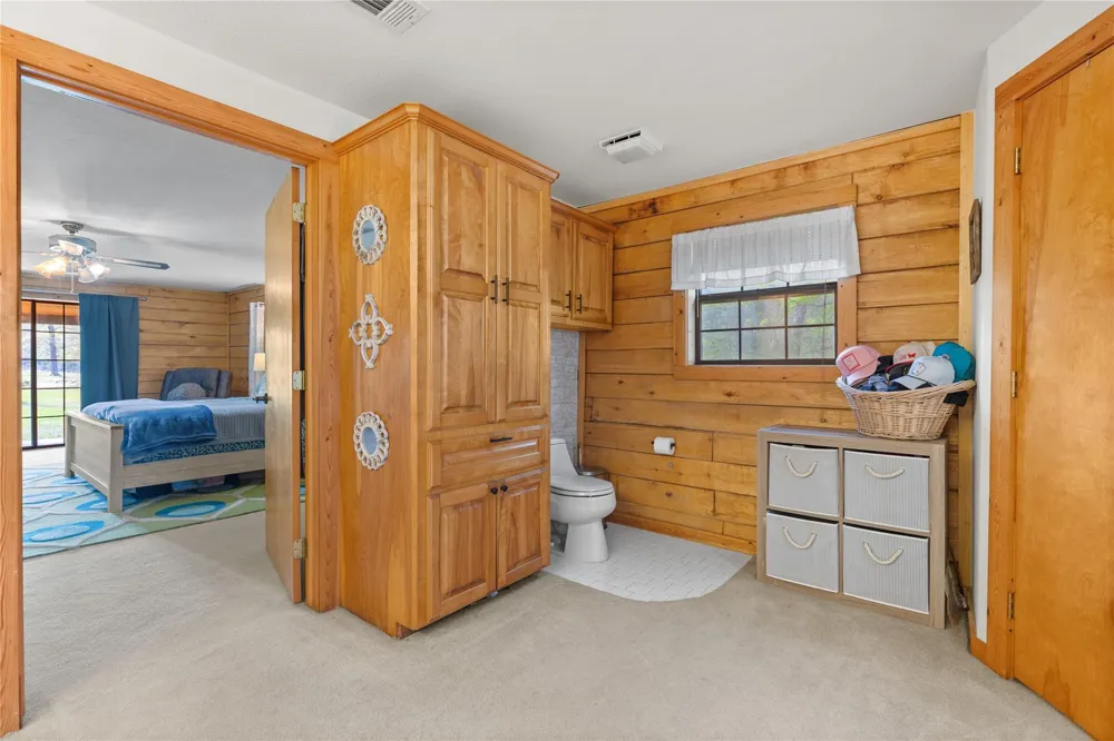 110 Southwood Forest Road Huntsville, TX 77340