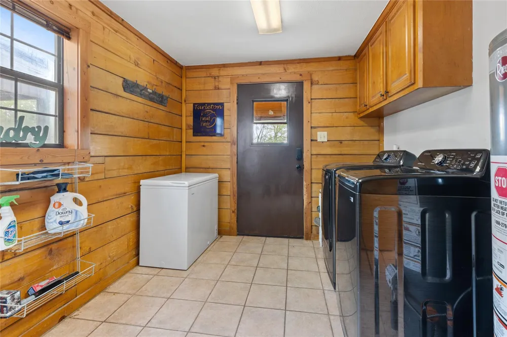110 Southwood Forest Road Huntsville, TX 77340