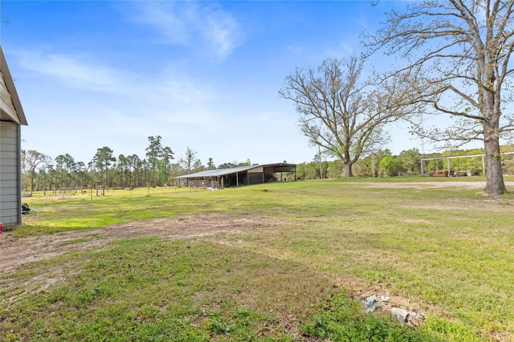 110 Southwood Forest Road Huntsville, TX 77340
