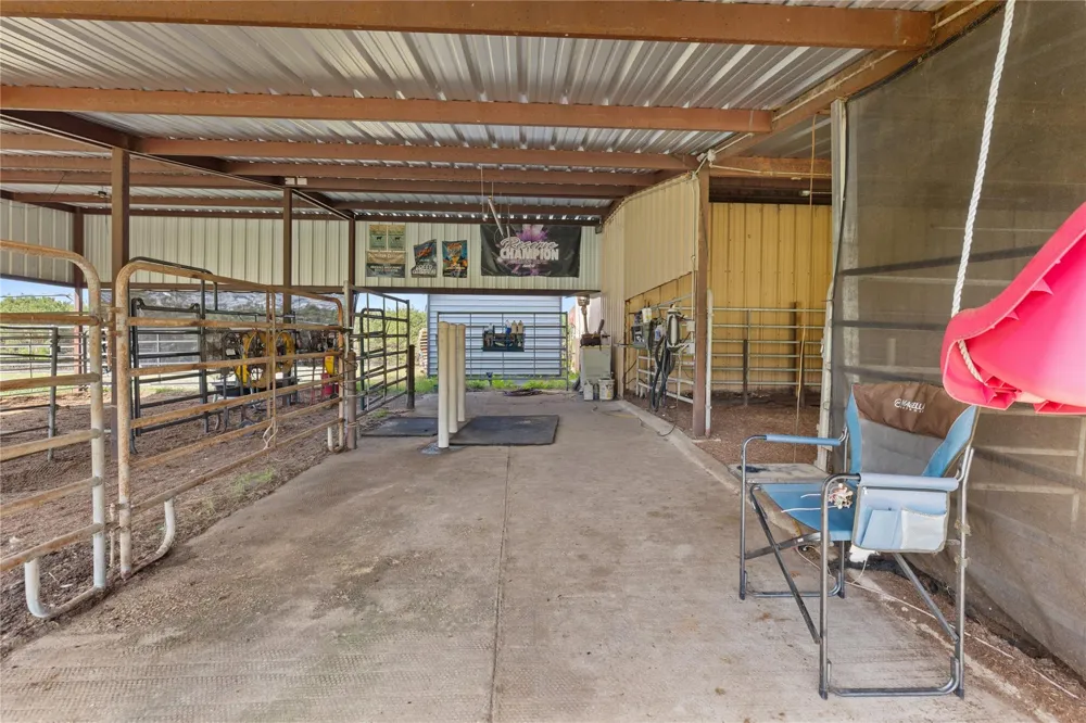 110 Southwood Forest Road Huntsville, TX 77340