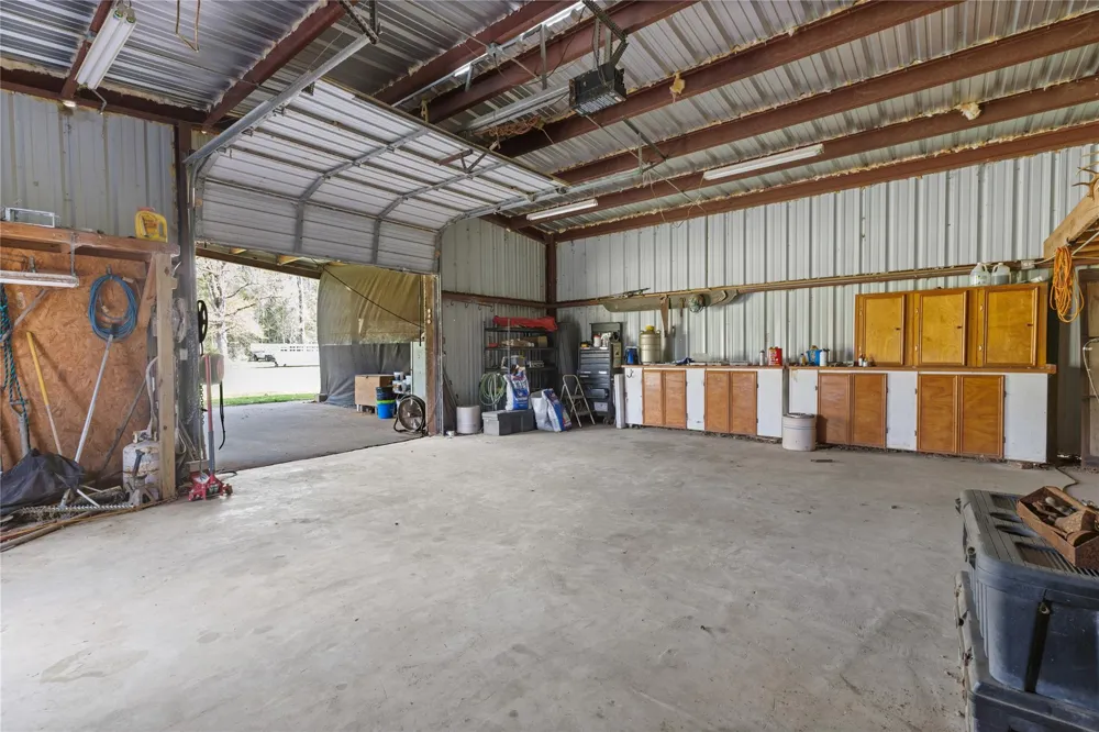 110 Southwood Forest Road Huntsville, TX 77340