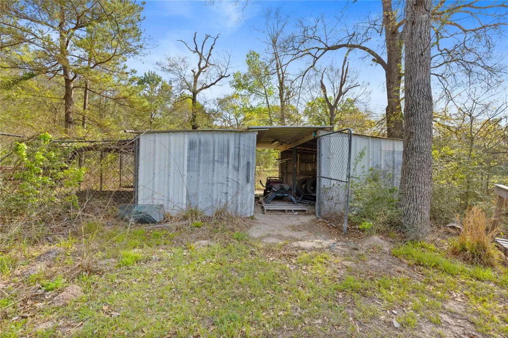 110 Southwood Forest Road Huntsville, TX 77340