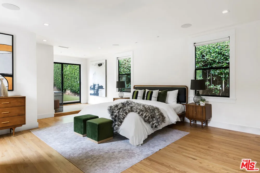 5319 West Boulevard Los Angeles, CA 90043