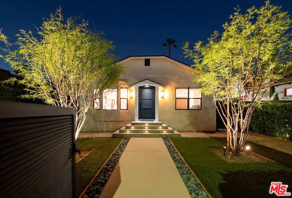 5319 West Boulevard Los Angeles, CA 90043