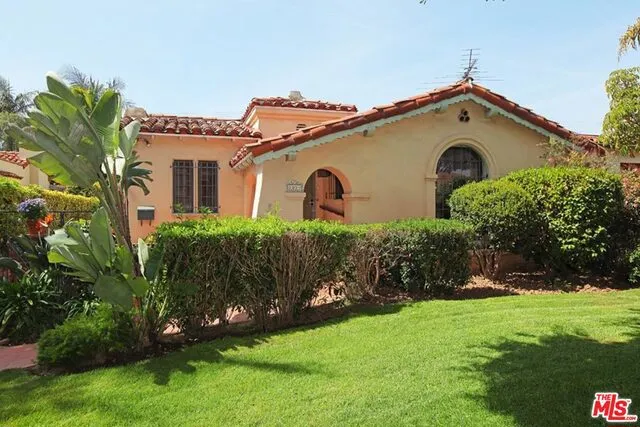 1054 Princeton Street Santa Monica, CA 90403