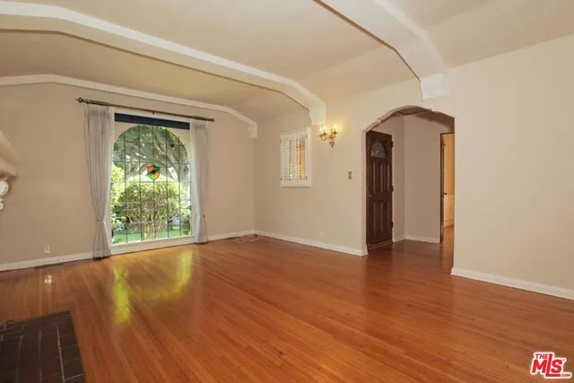 1054 Princeton Street Santa Monica, CA 90403