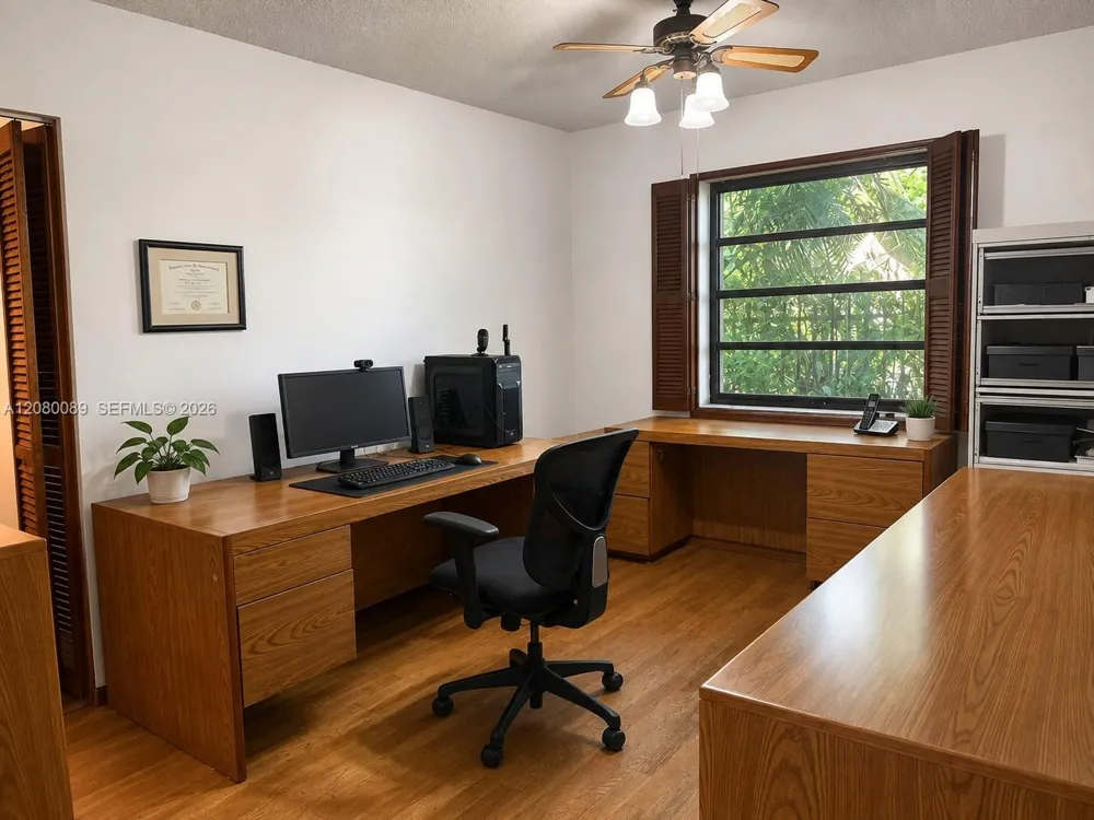 9000 SW 78th Ct Miami, FL 33156