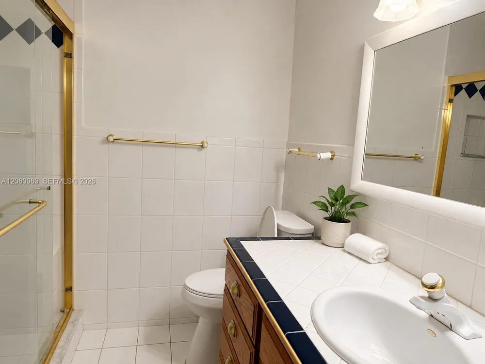9000 SW 78th Ct Miami, FL 33156