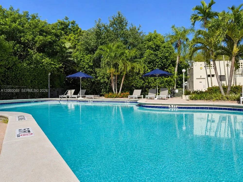 9000 SW 78th Ct Miami, FL 33156