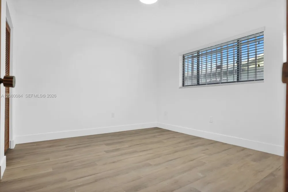 326 E 34th St Hialeah, FL 33013
