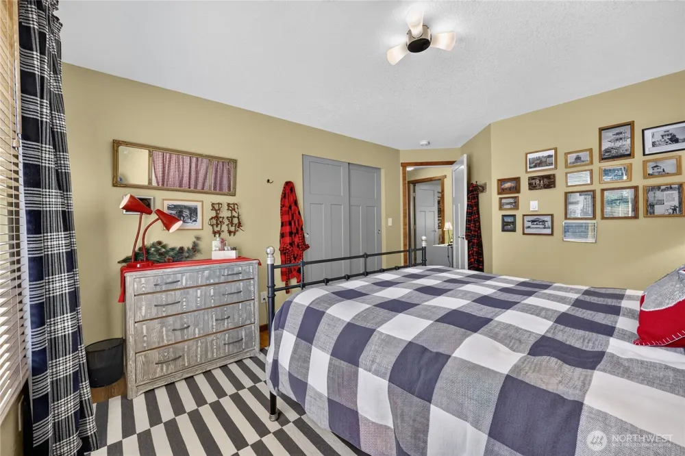 105 Jack Fir Court E Packwood, WA 98361